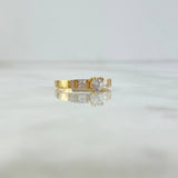 Anillo Solitario Rectangular 1.95gr / T7 / Circones Blancos Blanco Oro Amarillo