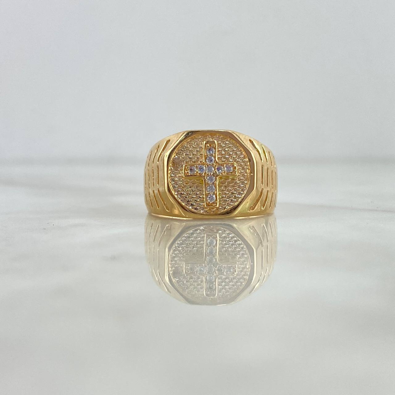 Anillo Sello Cruz 6.85gr / T9 1/4 / Circones Blancos Oro Amarillo