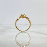 Anillo Solitario Abrazo Curvo 2.45gr / T5 3/4 / Circones Blancos Oro Amarillo