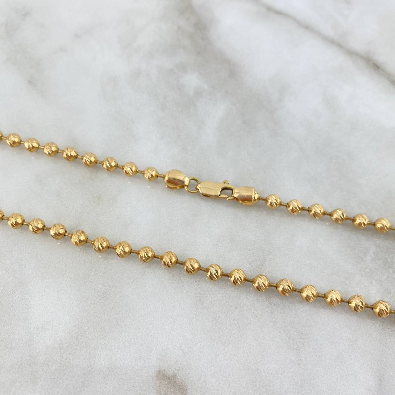 Cadena Militar 23.65gr / 60cm / 4mm Bolas Diamantadas Oro Amarillo 18K *