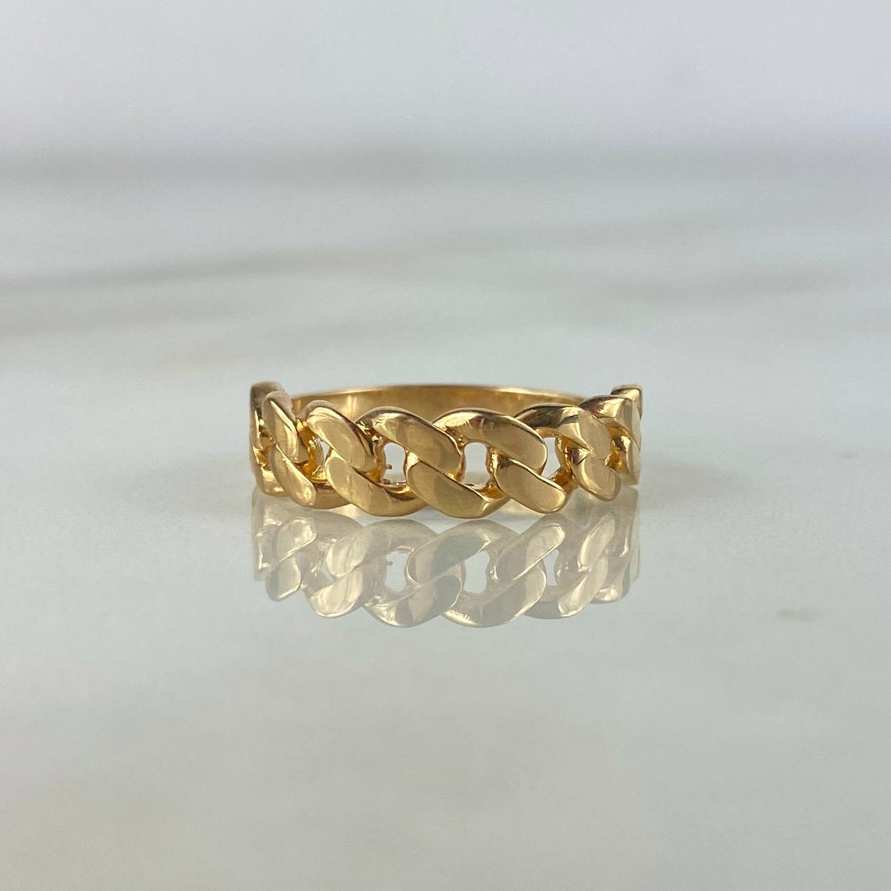 Anillo Cubano 3.25gr / T6 1/4 / Oro Amarillo