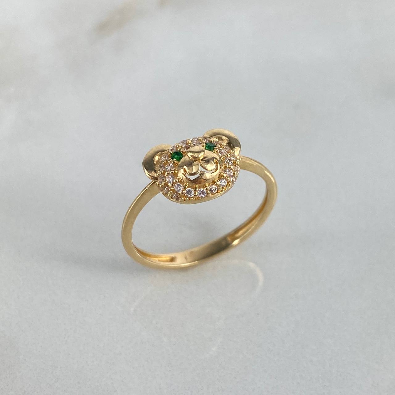 Anillo Oso 2.1gr / T7 / Circones Blancos Verdes Oro Amarillo