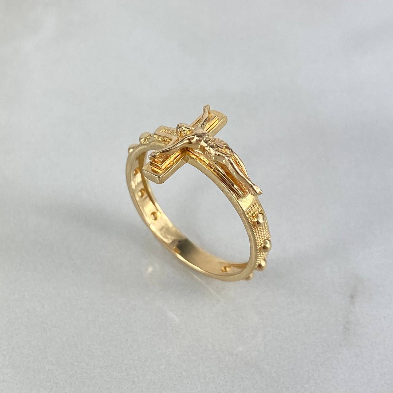 Anillo Cristo Cruz 3.15gr / T7  / Oro Amarillo