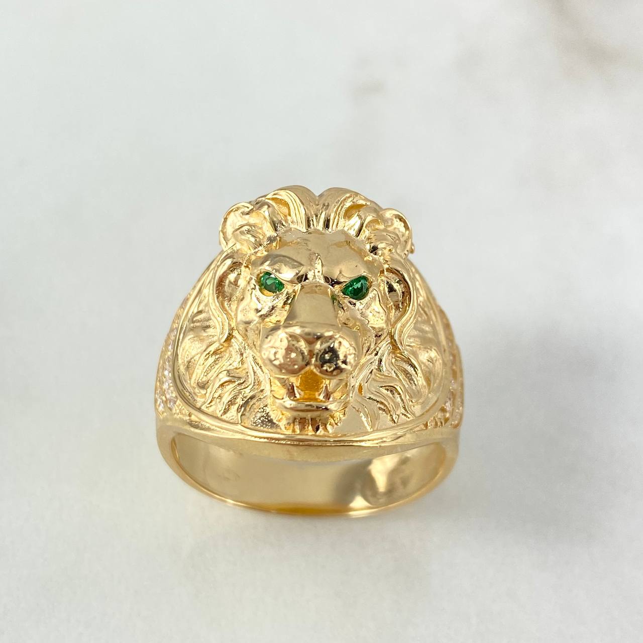 Anillo Leon Circulo 13.05gr / T11 1/2 / Circones Blancos Verdes Oro Amarillo *