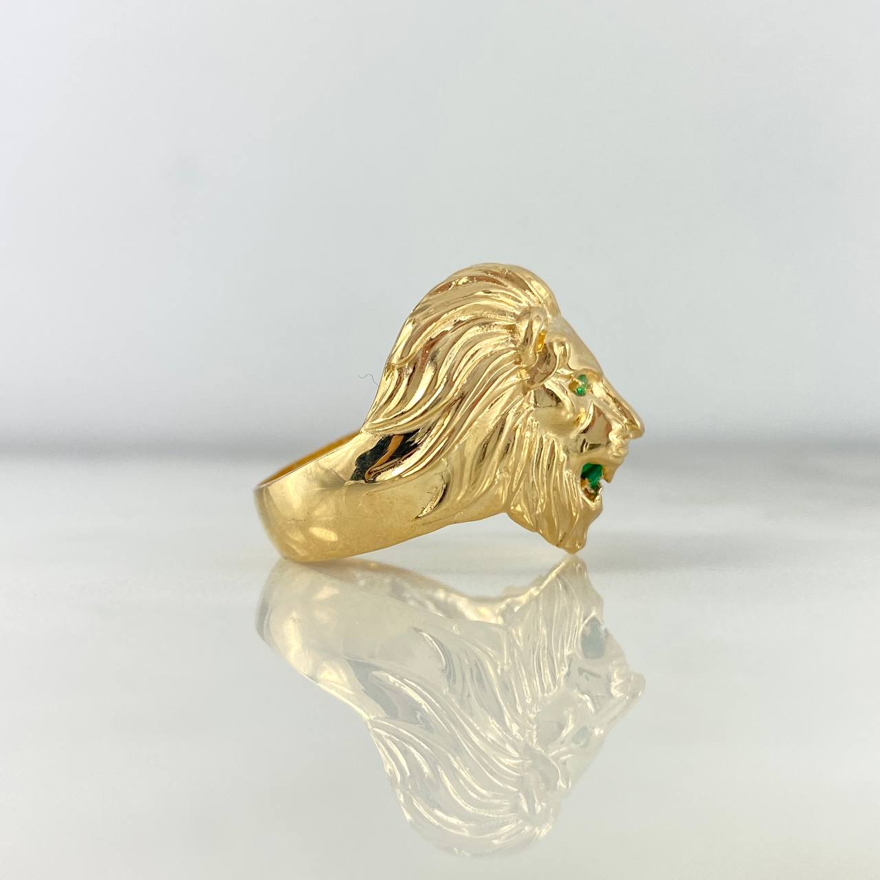 Anillo Leon 6.95gr / T10 / Circones Verdes Oro Amarillo *