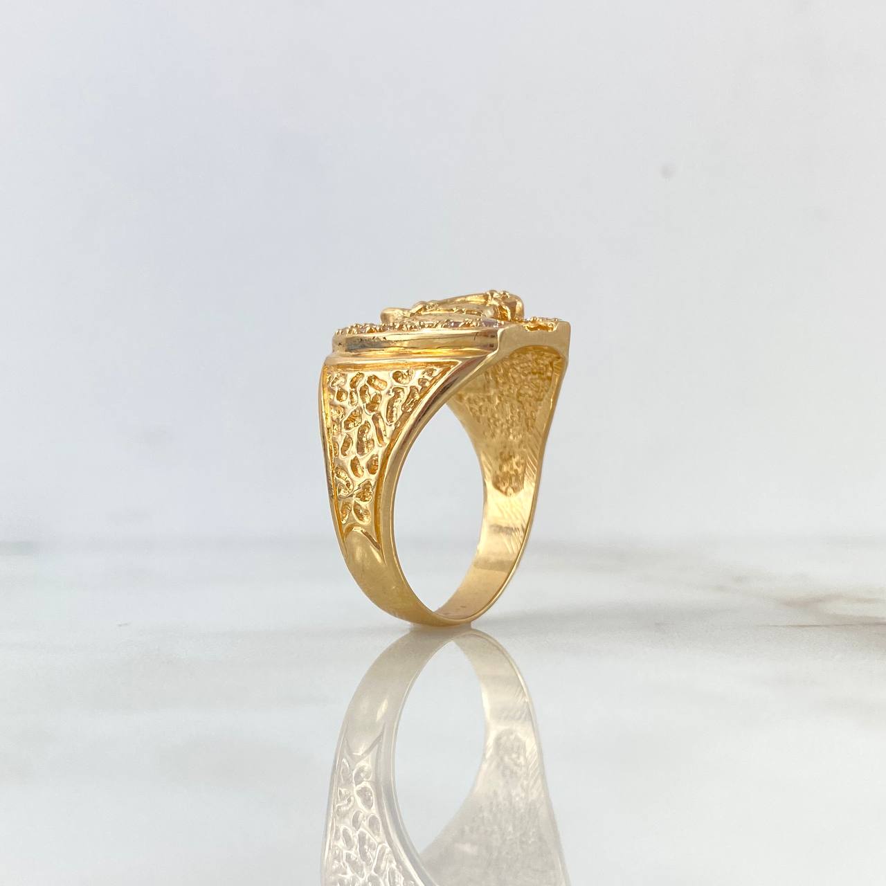 Anillo Herradura Caballo 8.15gr / T10 / Texturizado Circones Blancos Oro Amarillo