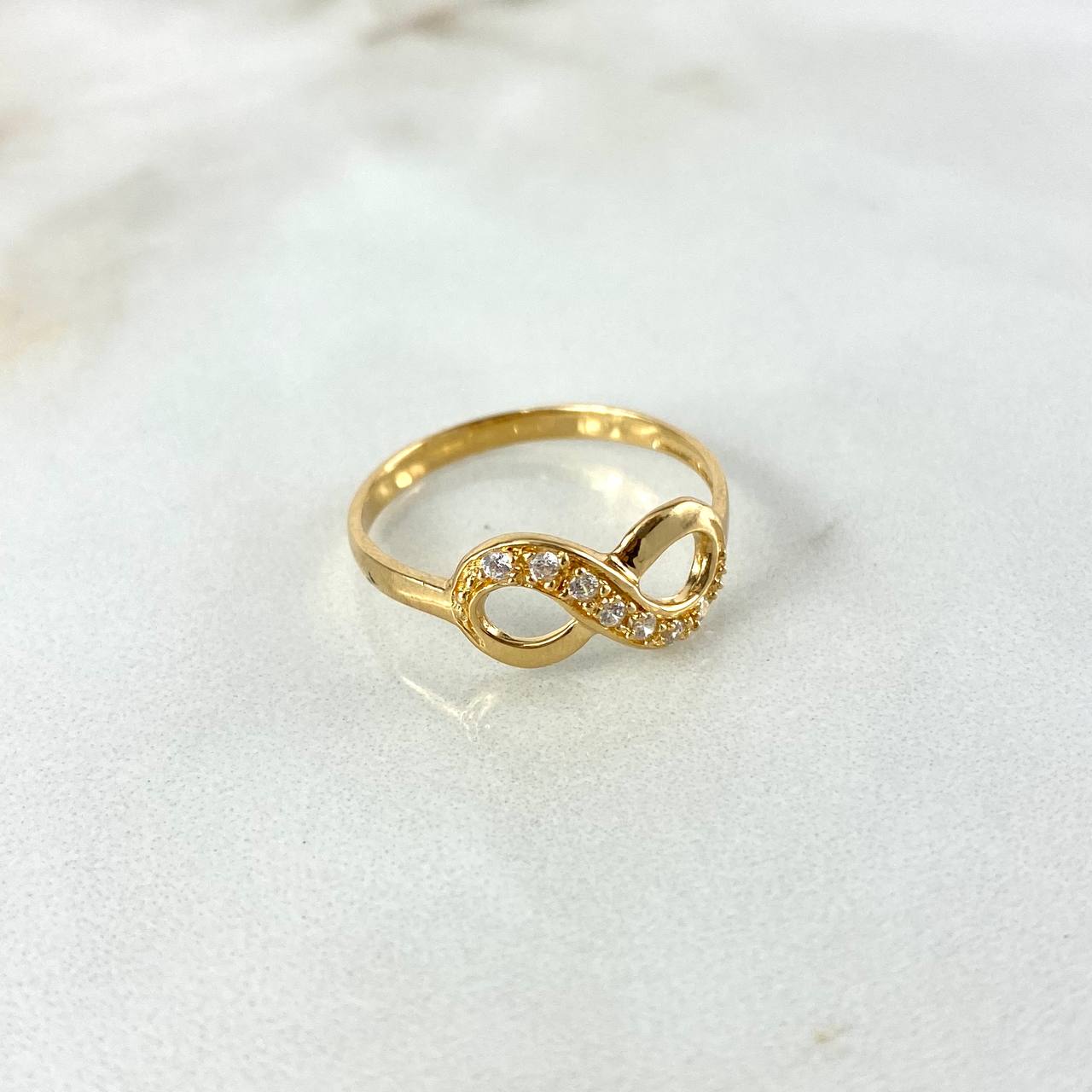 Anillo Infinito 2gr / T7 1/2 / Circones Blancos Oro Amarillo