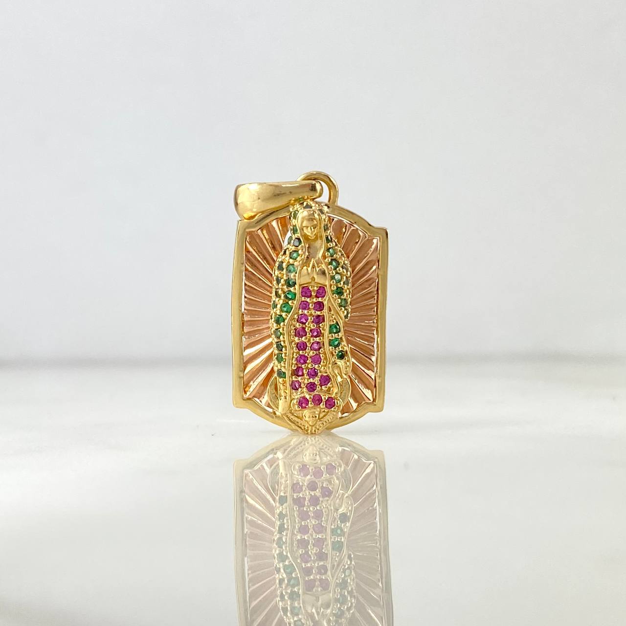 Dije Placa Virgen Guadalupe 5.35gr / 3.2cm / Circones Verdes-Rosa Dos Oros Amarillo Rosa