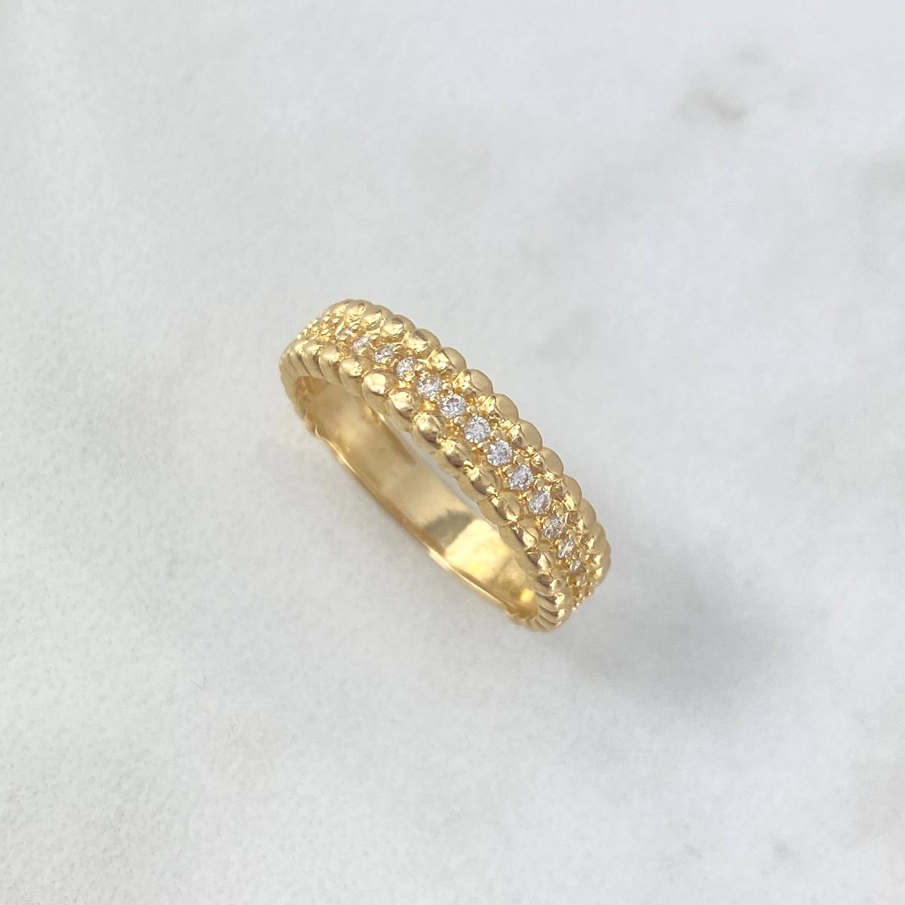 Anillo Esferas 3.05gr / T6 3/4 / Circones Blancos Oro Amarillo