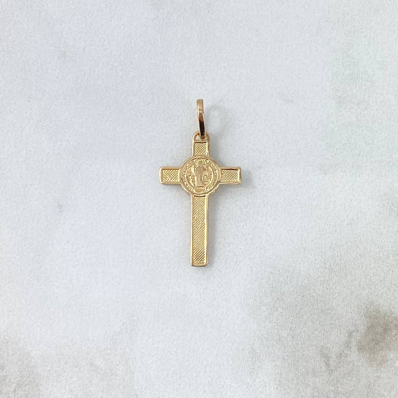 Dije Cruz Cristo San Benito 0.85gr / 2.7cm / Texturizada Oro Amarillo