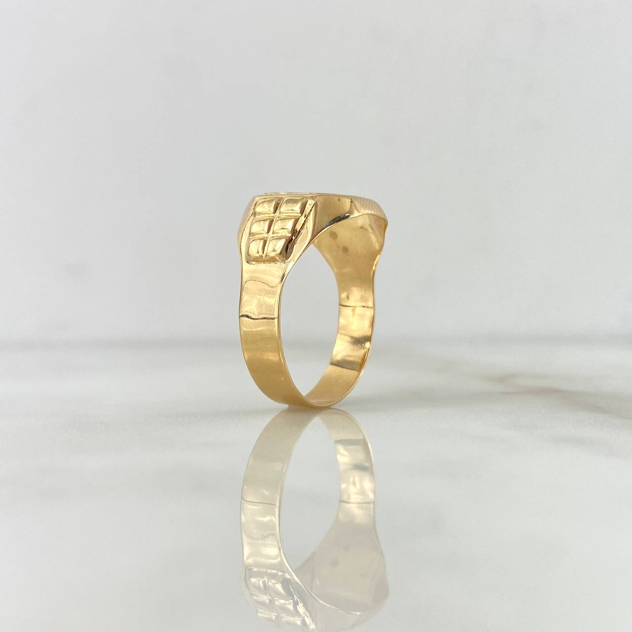 Anillo Sello Tres Lineas 4.45gr / T9 1/2 / Tres Oros