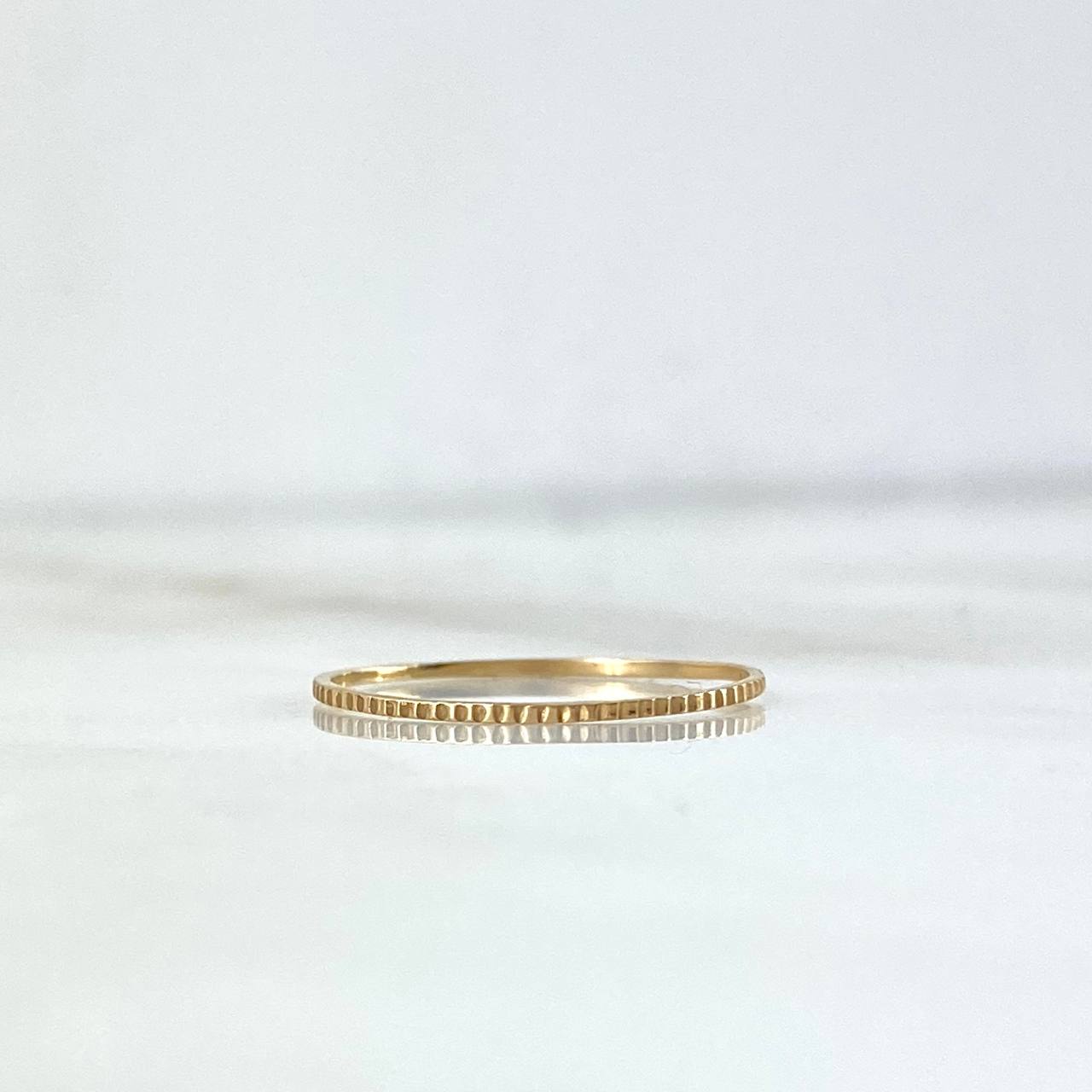 Anillo Rayado 0.35gr / T5 1/4 / Oro Amarillo