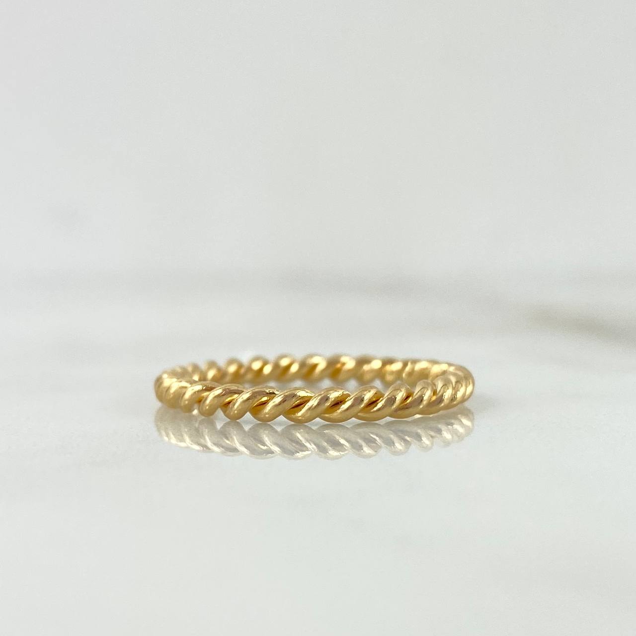 Anillo Trenzado 2.35gr / T6 3/4 / Oro Amarillo