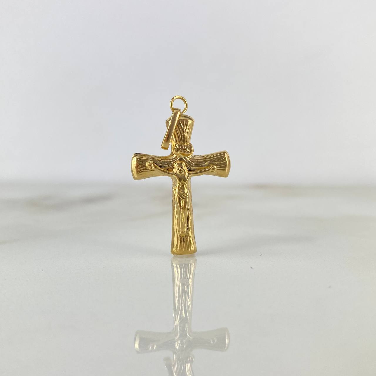 Dije Cruz Cristo 1.4gr / 3.7cm / Arborea Oro Amarillo©