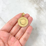 Dije Medalla Letra S 6.95gr / 3.6cm / Circones Blancos Oro Amarillo