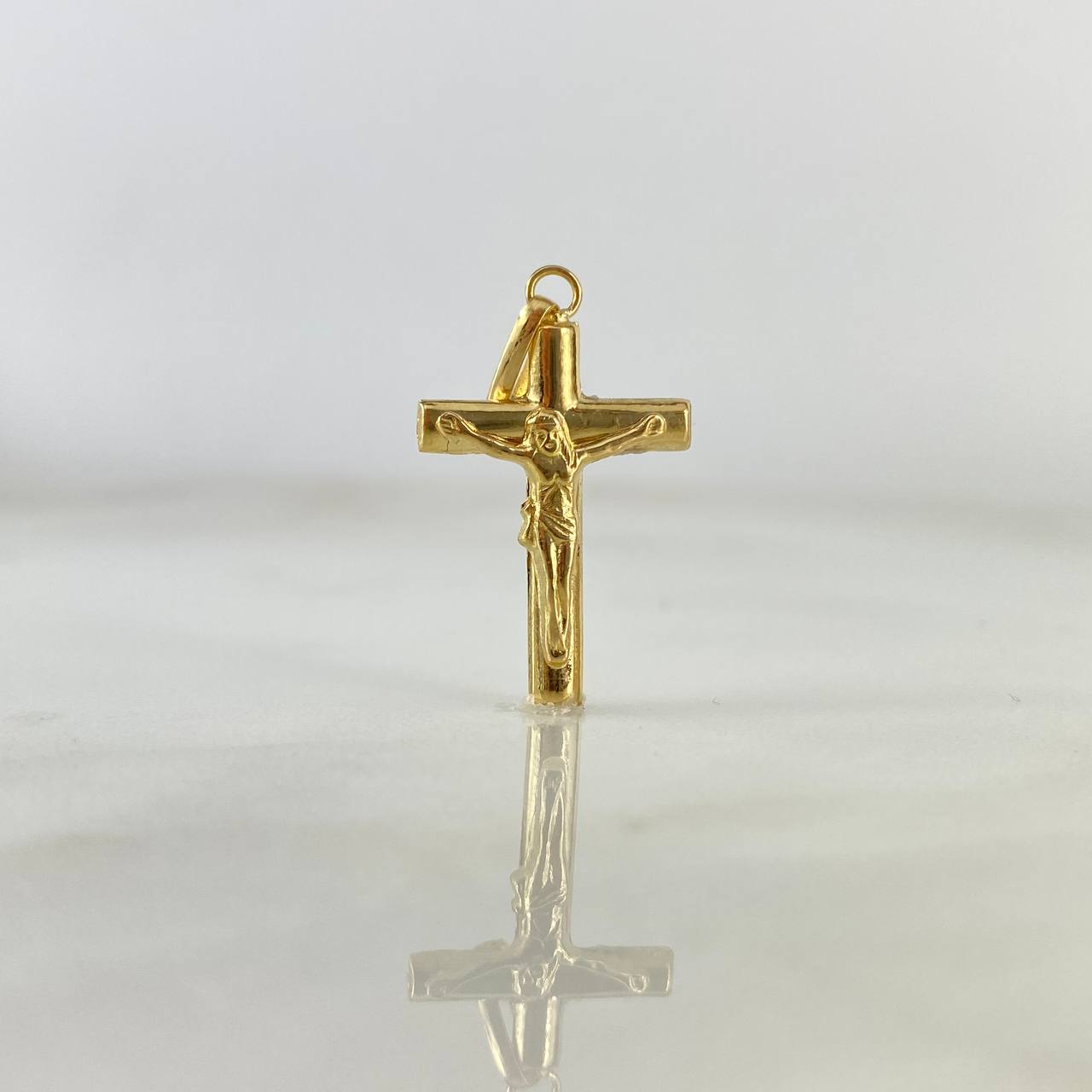 Dije Cruz Cristo 1.05gr / 3cm / Barra Lisa Oro Amarillo