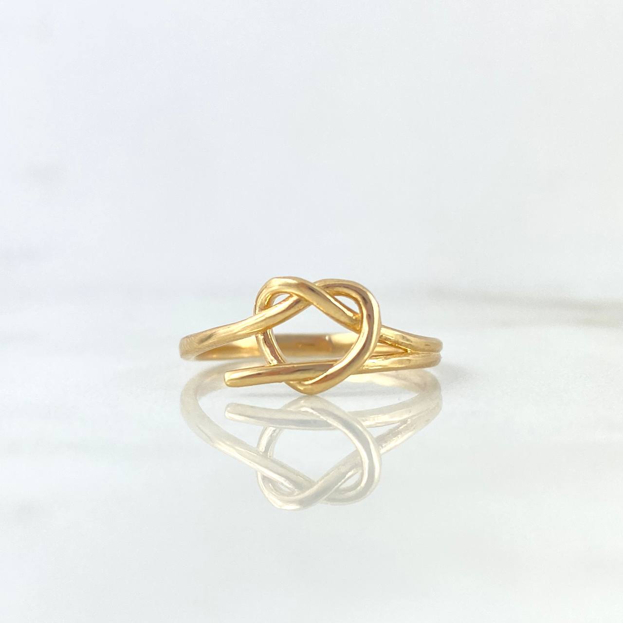 Anillo Nudo 2.65gr / T7 3/4 / Oro Amarillo