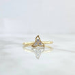 Anillo Solitario Flor 1.5gr / T7 1/2 / Circones Blancos Oro Amarillo 18K