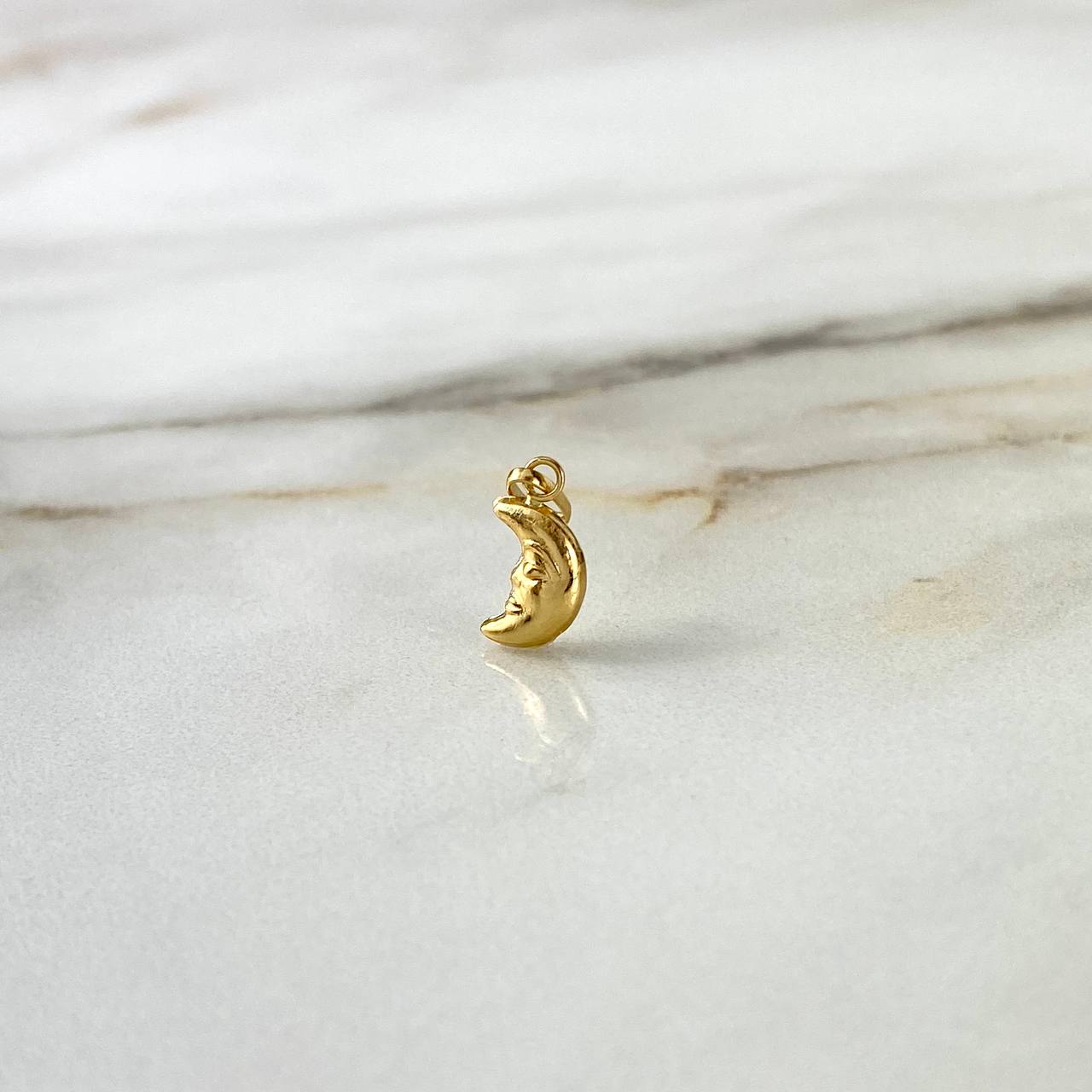 Dije Luna 0.3gr / 1.2cm / Oro Amarillo