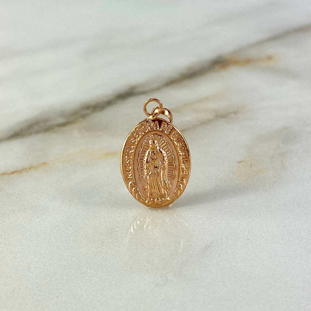 Dije Virgen Guadalupe 0.4gr / 1.5cm / Troquelado Oro Rosa &