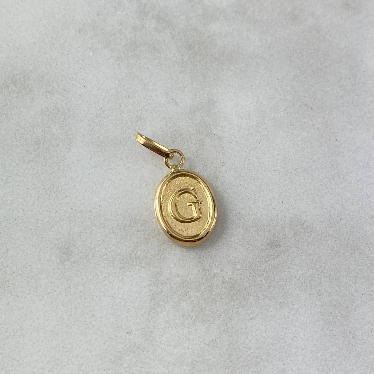 Dije Letra G 0.5gr / 1.8cm / Troquelada Oro Amarillo