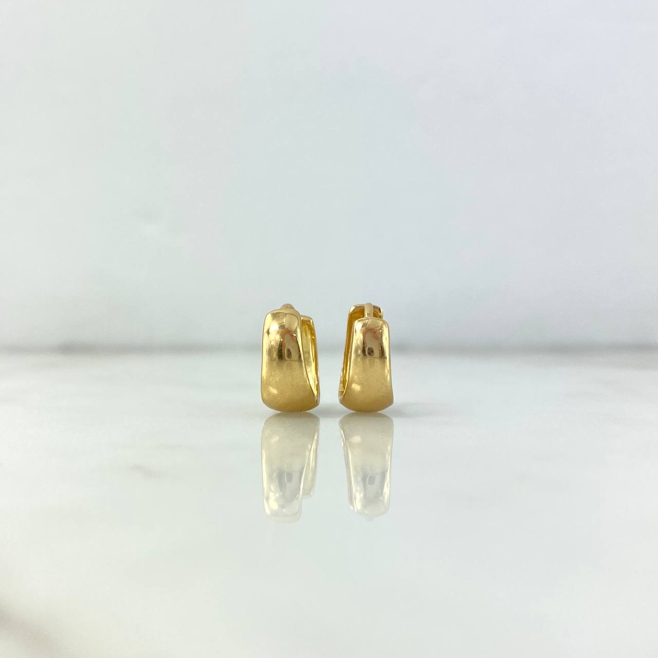 Candongas Daly 2.85gr / 1.2cm / Lisas Oro Amarillo *