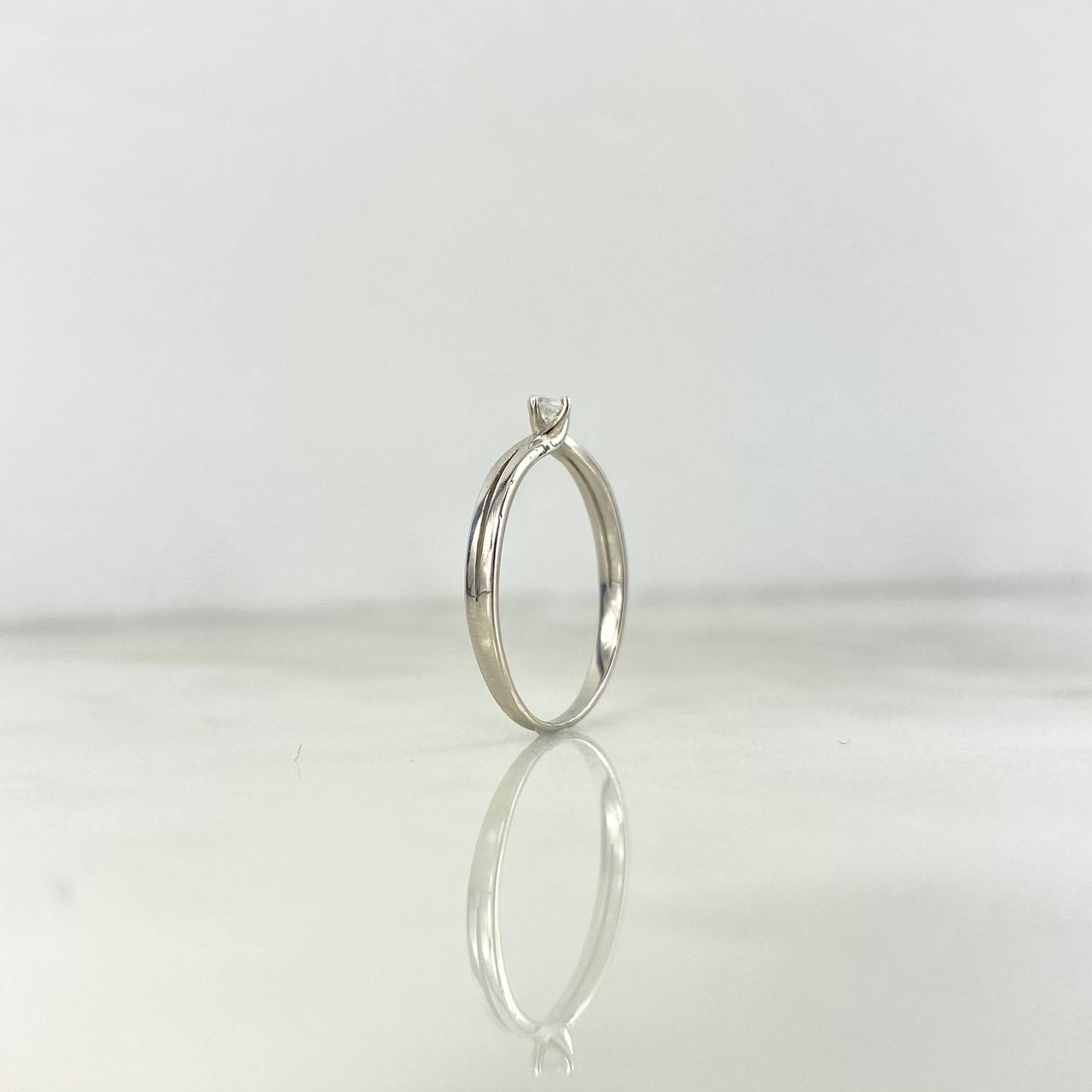 Anillo Solitario Garras Curvas 1.2gr / T6 1/4 / Circon Blanco Oro Blanco