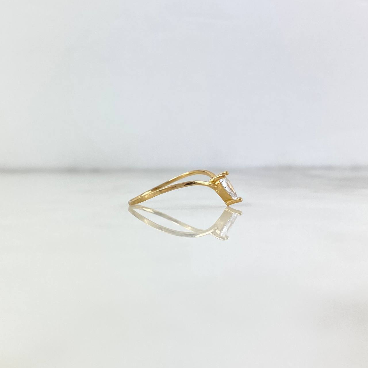 Anillo Solitario Lagrima 0.95gr / T6 1/2 / Circon Blanco Oro Amarillo