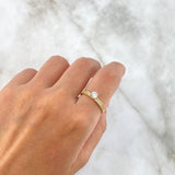 Anillo Solitario Churumbela Doble 2.55gr / T7 / Circones Blancos Oro Amarillo *