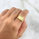 Anillo Virgen Milagrosa 2.35gr / T8 3/4 / Cuadro Mateado Oro Amarillo 18K *