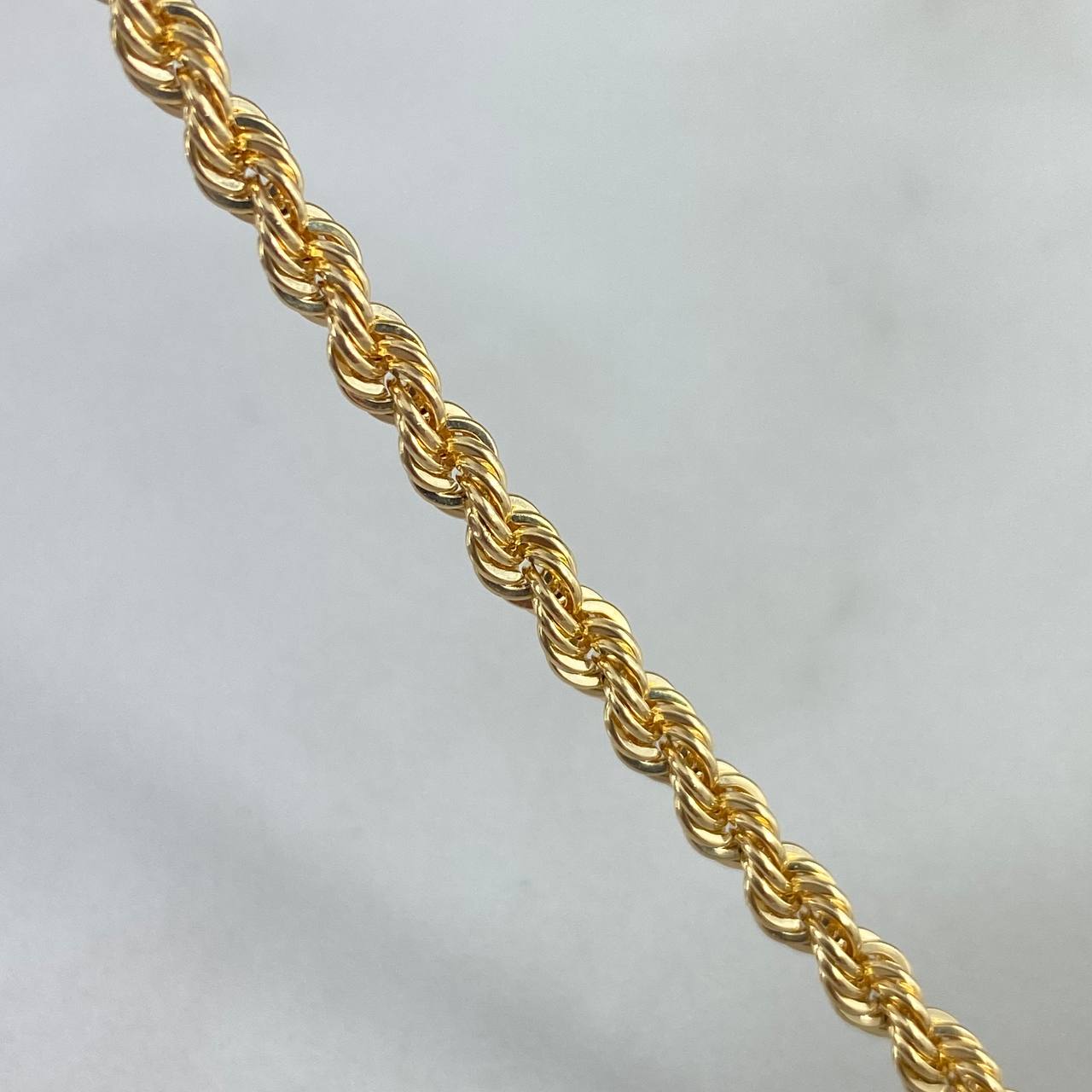 Pulso Lazo 4.9gr / 19.5cm / 4mm Oro Amarillo +3 ©