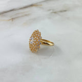 Anillo Flor De Loto 6.6gr / T6 / Circones Blancos Oro Amarillo©