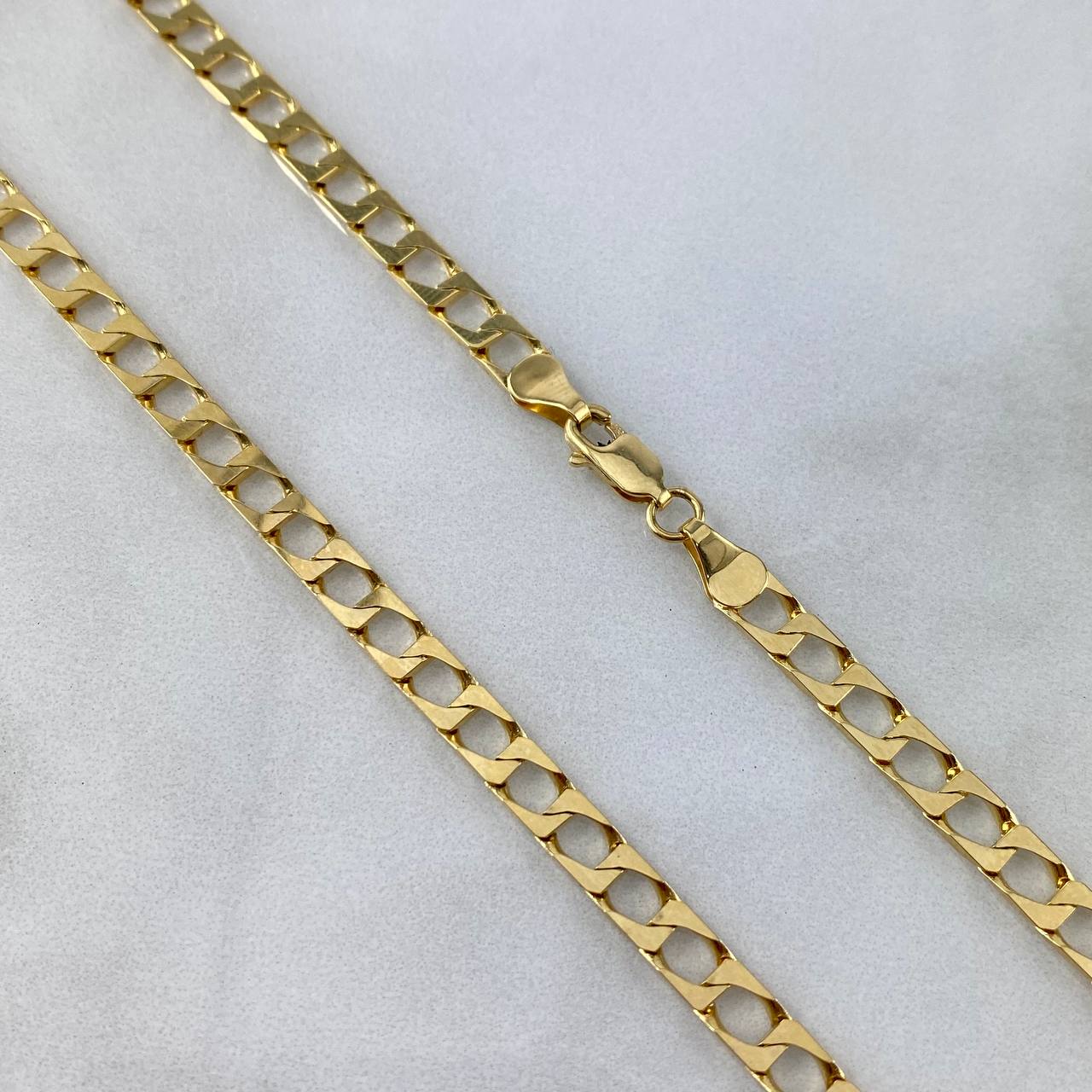 Cadena Panzer 21.6gr / 60cm / 4.4mm Oro Amarillo +1