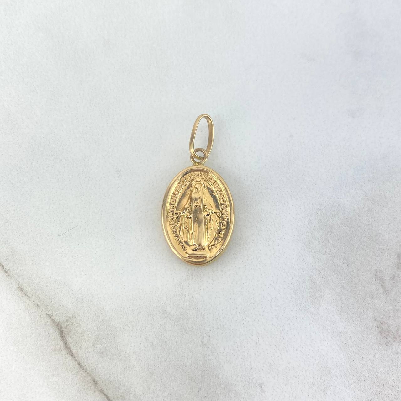 Dije Virgen Milagrosa 0.8gr / 2cm / Oro Amarillo *