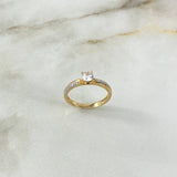 Anillo Solitario Linea 2.35gr / T6 1/2 / Circones Blancos Oro Amarillo ©