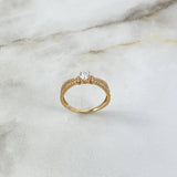 Anillo Solitario Nudo 2.15gr / T7 3/4 / Circones Blancos Oro Amarillo ©