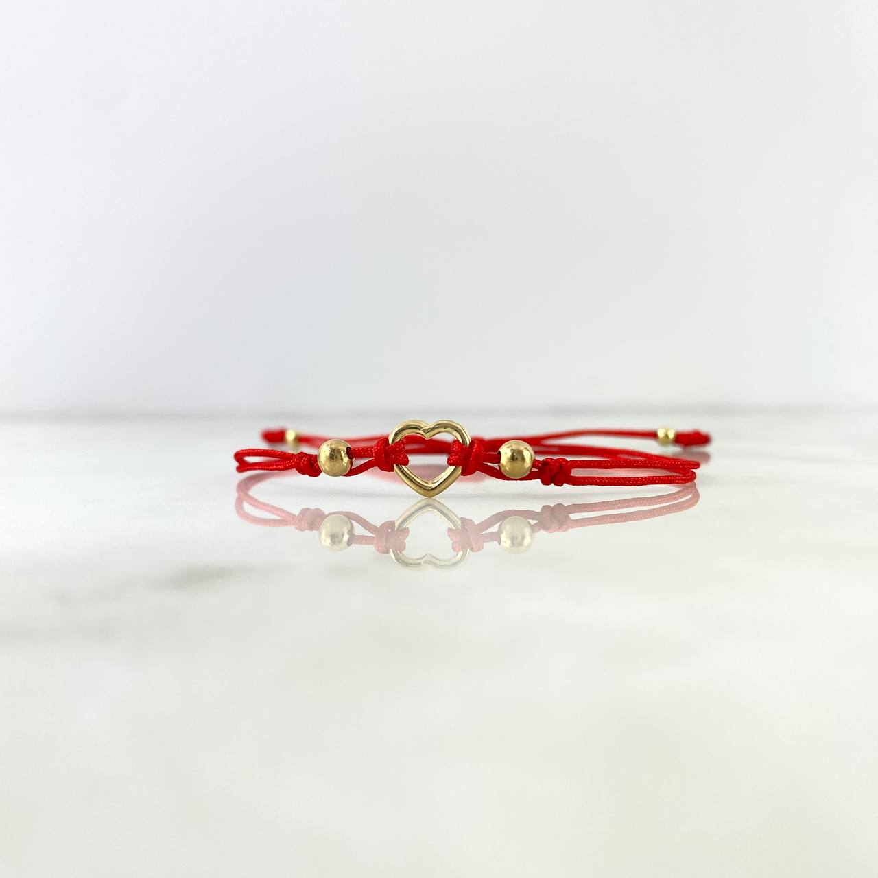 Pulsera Roja Corazon Silueta Atrapado 0.55gr / 4mm-3mm Bolas Lisas 4 und Oro Amarillo *