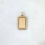 Dije Placa Rectangular 3.45gr / 2.8cm / Grabado Tribal Oro Amarillo