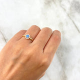 Anillo Solitario Halo 1.75gr / T7 / Circones Blancos-Azules Oro Amarillo