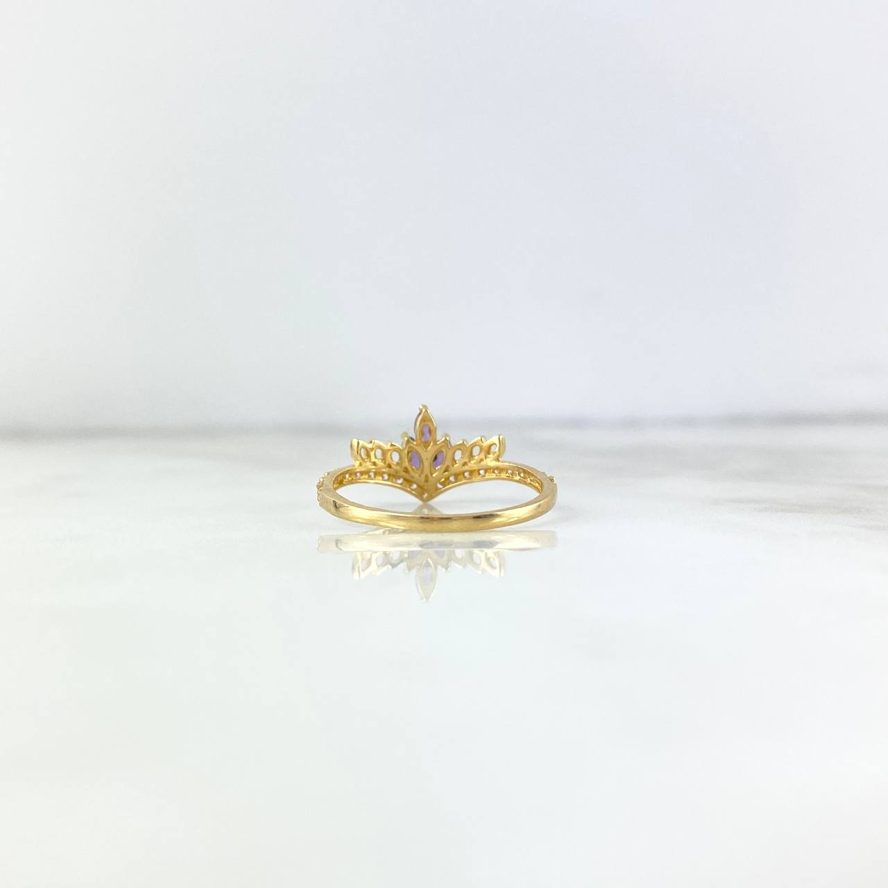 Anillo Tiara 1.65gr / T6 3/4 / Circones Blancos-Violetas Oro Amarillo