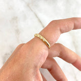 Anillo Lazo 2.3gr / T6 1/4 / Circones Blancos Oro Amarillo