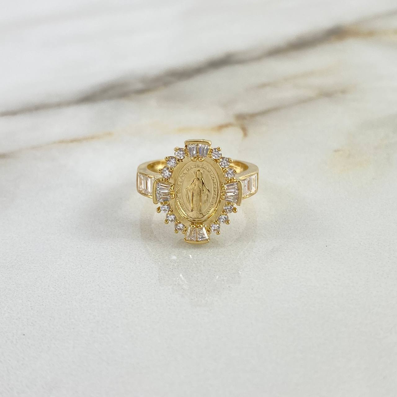 Anillo Virgen Milagrosa 4.55gr / T5 3/4 / Circones Blancos Oro Amarillo ©