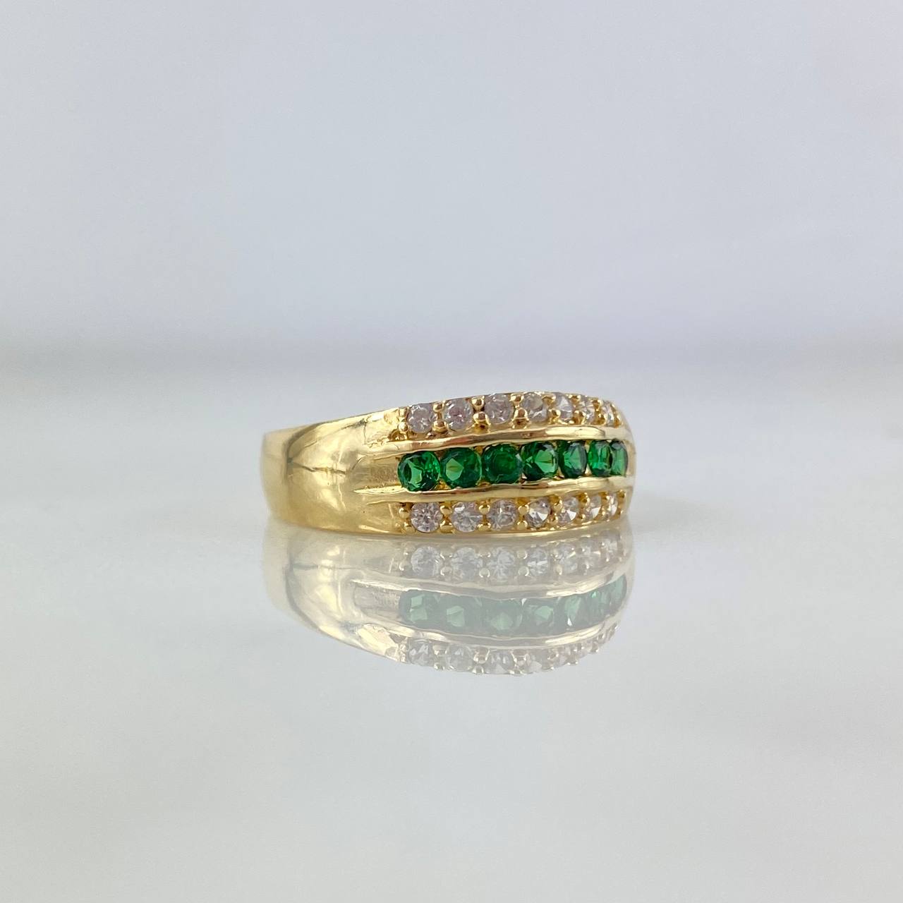 Anillo Tres Lineas 3.85gr / T7 1/4 / Circones Blancos-Verdes Oro Amarillo