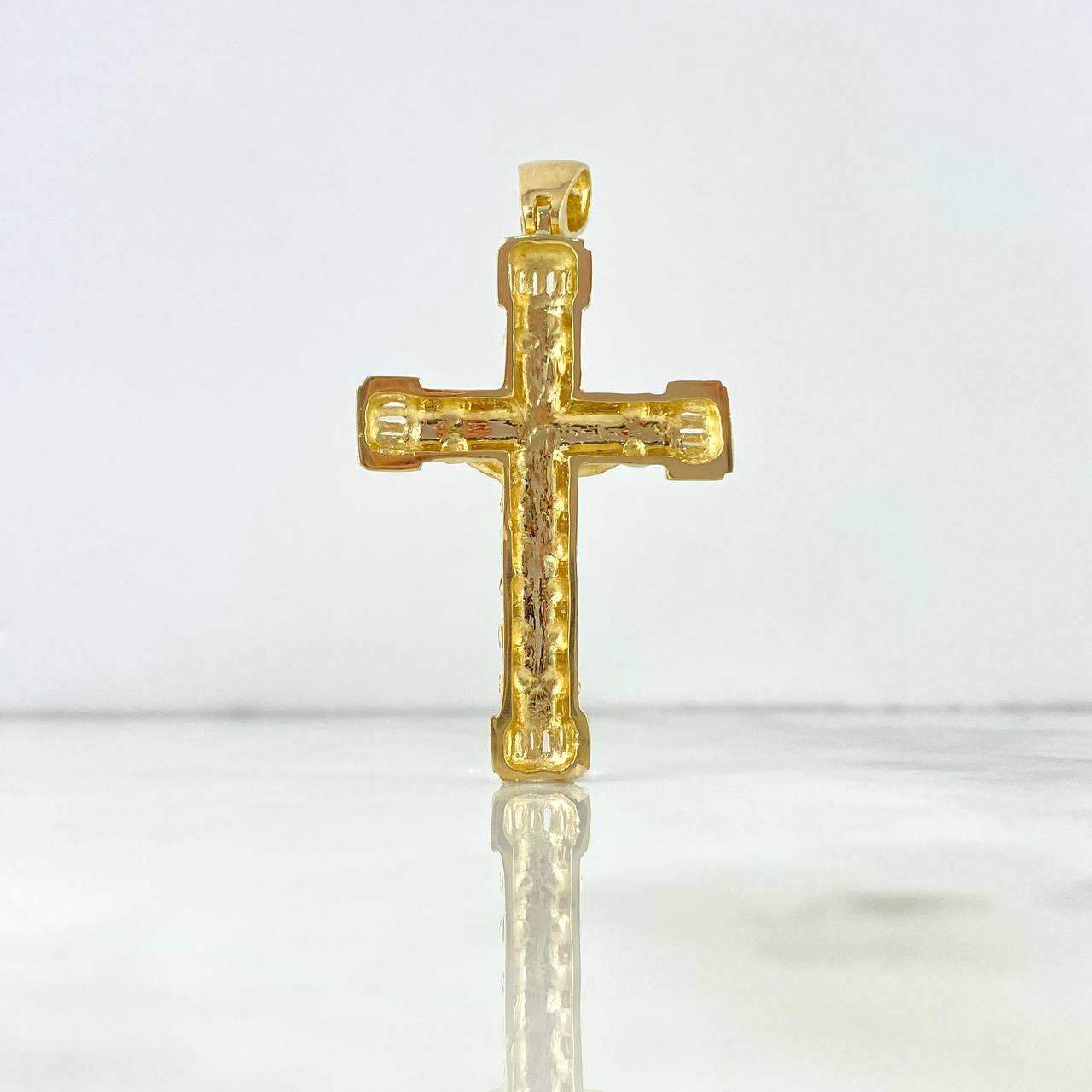 Dije Cruz Cristo Rustica 18.9gr / 6.5cm / Circones Blancos Oro Amarillo