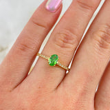 Anillo Solitario Churumbela 1.75gr / T6 1/2 / Circones Blancos Verde Oro Amarillo