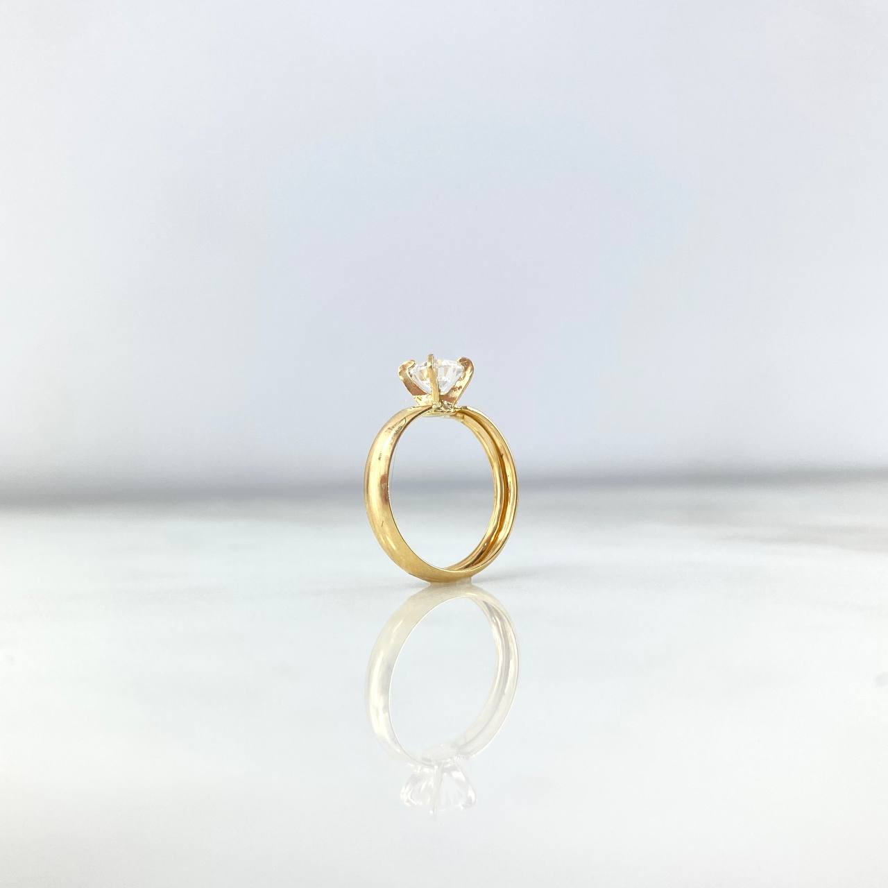 Anillo Solitario 1.2gr / T4 / Circon Blanco Oro Amarillo