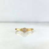 Anillo Solitario Flor Corazones 1.15gr / T6 / Circon Blanco Oro Amarillo