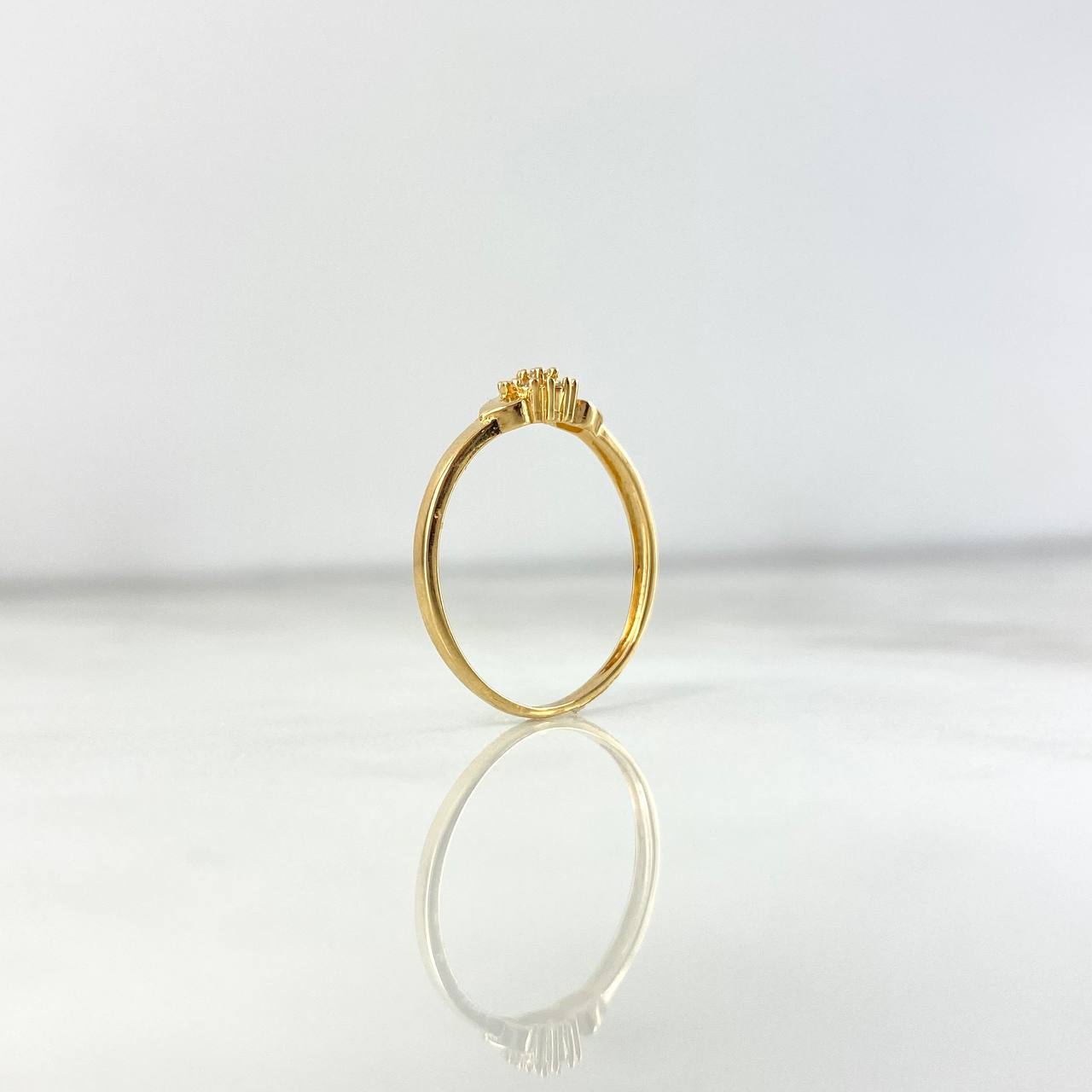 Anillo Solitario Flor Corazones 1.15gr / T6 3/4 / Circones Blancos Oro Amarillo