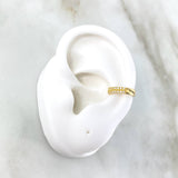 Piercing Earcuff Simulador 1.15gr / 1cm / Carril Doble Circones Blancos Oro Amarillo (Joya) *