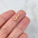 Dije Letra C Cursiva 0.25gr / 1.1cm / Circones Blancos Oro Amarillo